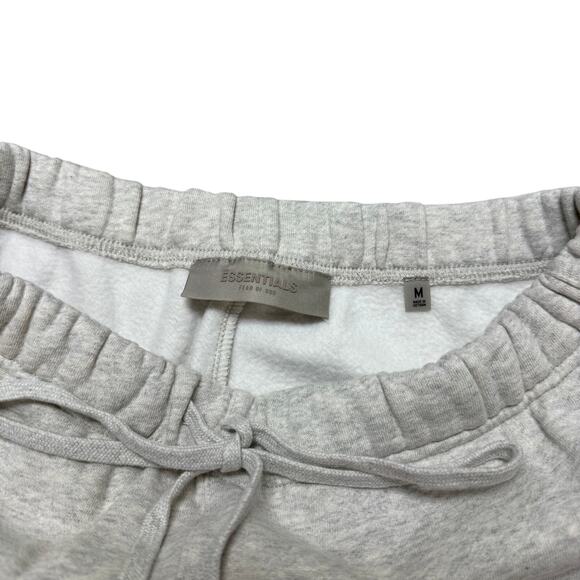 Fear of God Essentials Sweatpants 'Light Oatmeal' - Picture 3 of 6